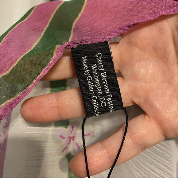 Washington DC Cherry Blossom Festival scarf Gallery collection NWT - Picture 6 of 7